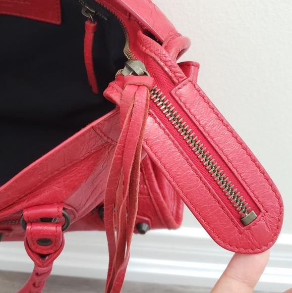100%Authentic Balenciaga ClassicCityBag Red Small - Picture 11 of 16